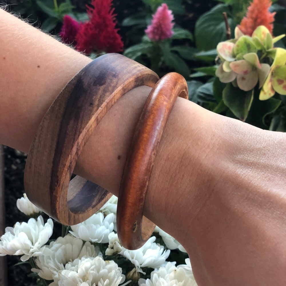 Vintage Wooden bengals